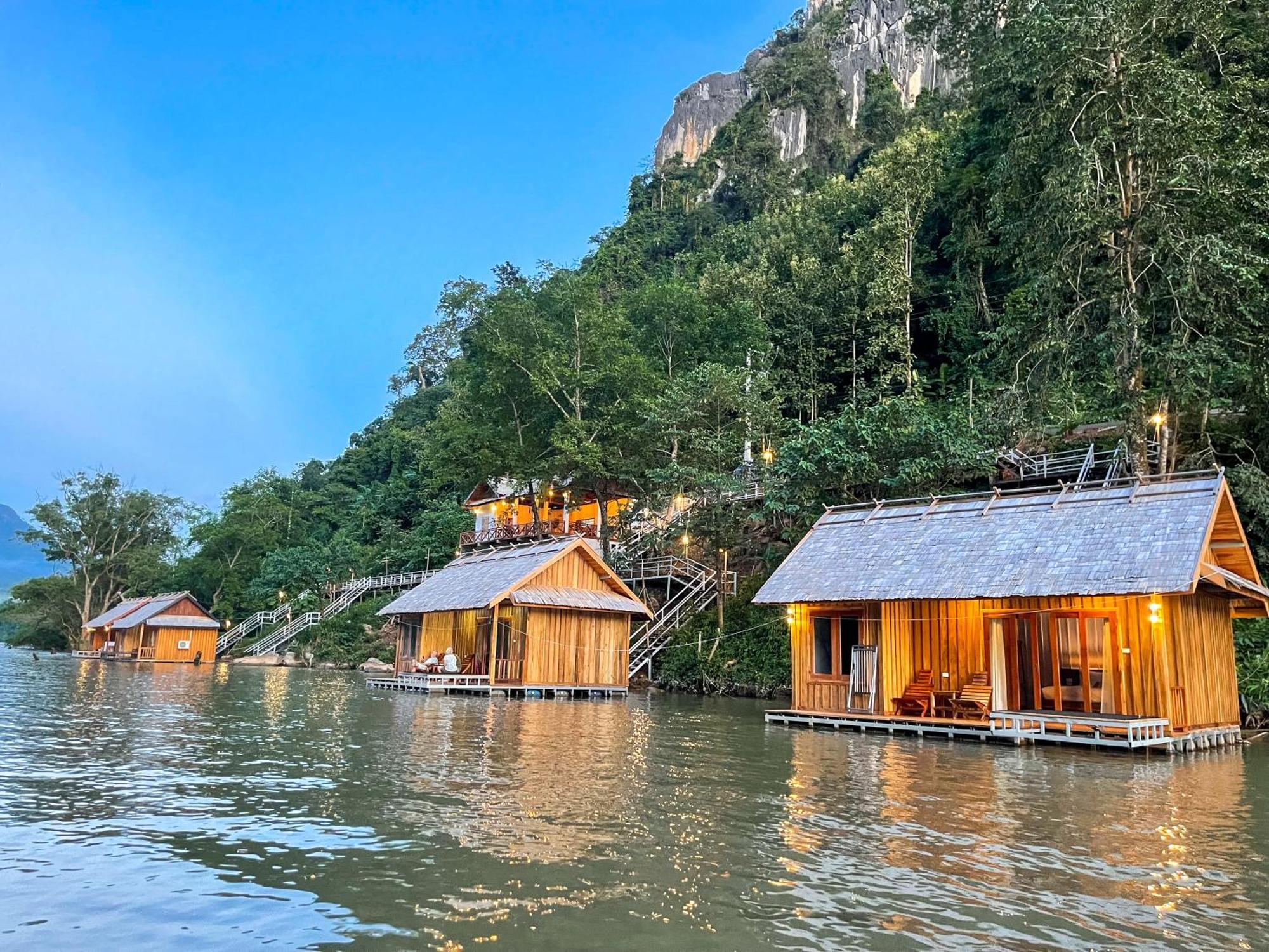 Hotel Nongkhiaw The Float House Exterior foto